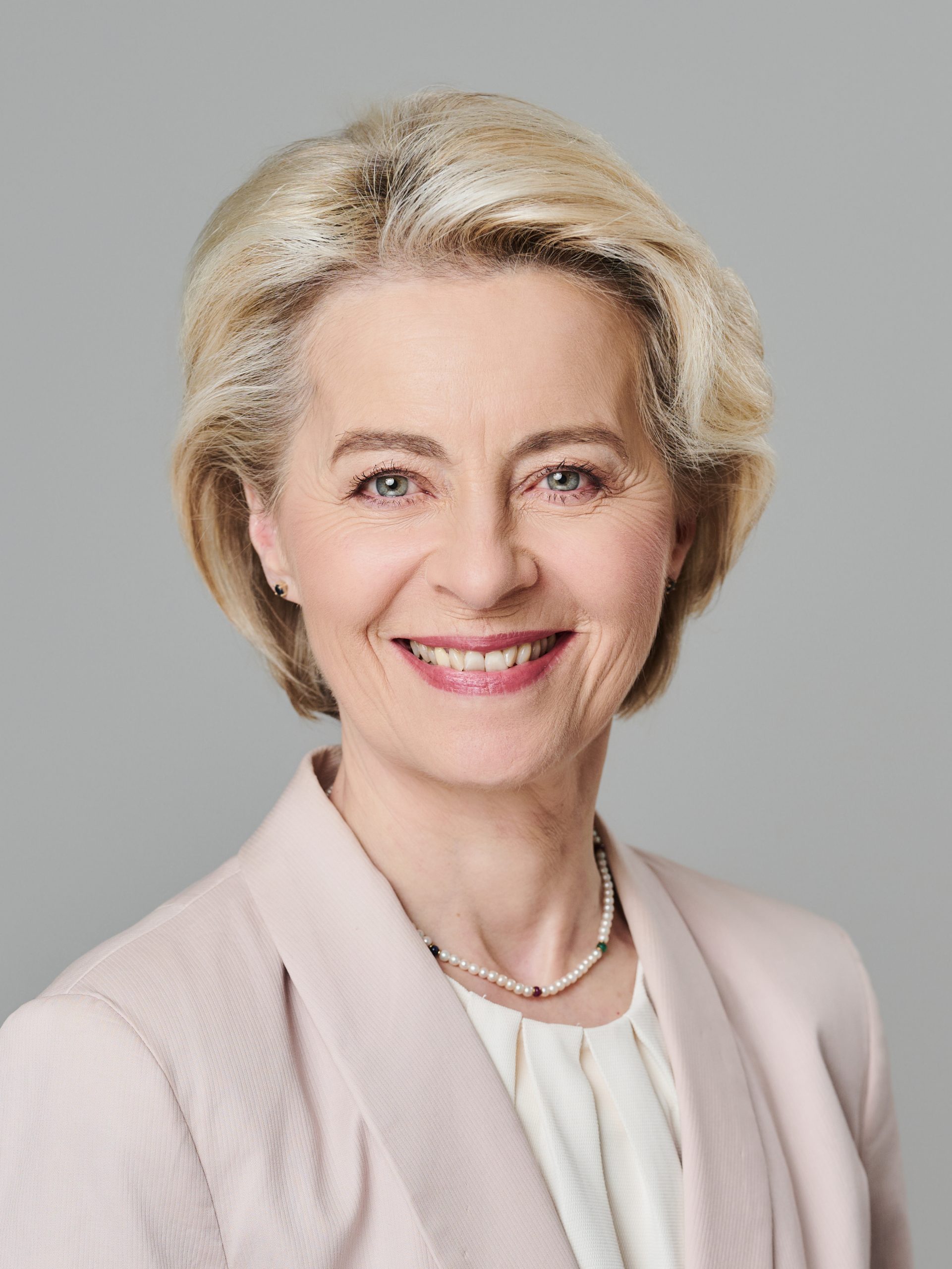 Ursula von der Leyen просуває індустріальну політику ЄС на тлі конкуренції за виробництво